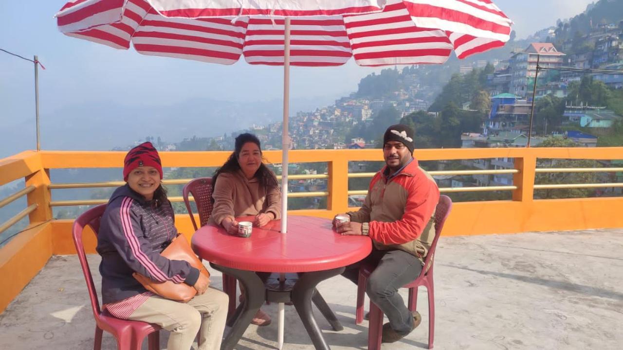 Lotus Homestay Darjeeling  Eksteriør bilde